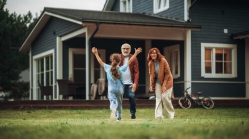 Grandfather,And,Grandmother,Are,Happy,To,Meet,Their,Granddaughter,In